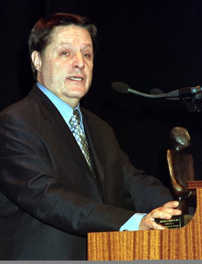 Jesús García de Dueñas, en un homenaje en 2002 en el Festival Ibérico de Cine, en Badajoz.