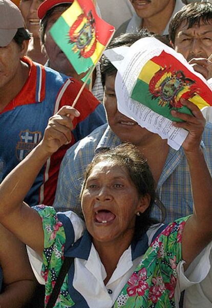 Protesta contra la formación de un Gobierno autónomo en Santa Cruz.