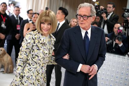NEW YORK, NEW YORK - MAY 01: (L-R) Anna Wintour and Bill Nighy attend the 2023 Met Gala Celebrating "Karl Lagerfeld: A Line Of Beauty" at Metropolitan Museum of Art on May 01, 2023 in New York City. (Photo by Jeff Kravitz/FilmMagic)