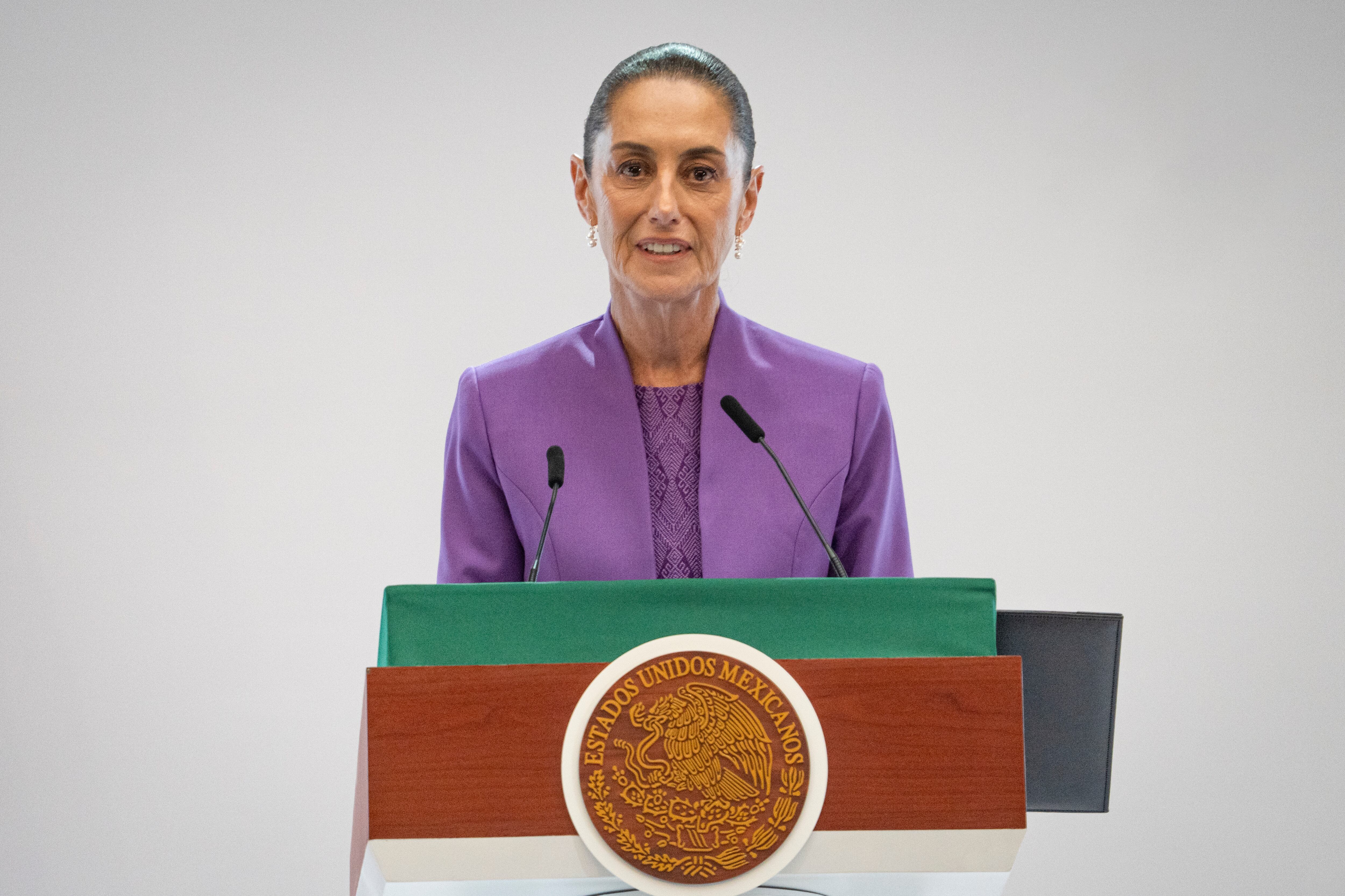 Claudia Sheinbaum habla durante su segundo informe de gobierno.