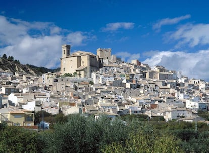 La localidad murciana de Moratalla, con su castillo.
