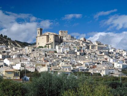 La localidad murciana de Moratalla, con su castillo.