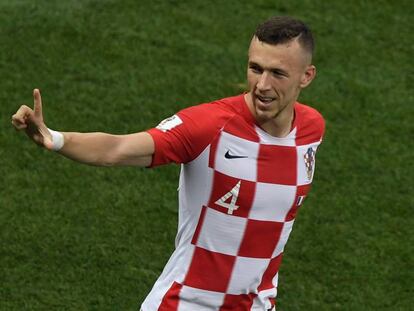 Perisic festeja el empate de Croacia ante Francia en la final. 