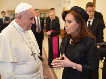 Cristina Fernández y el papa Francisco, en el Vaticano.