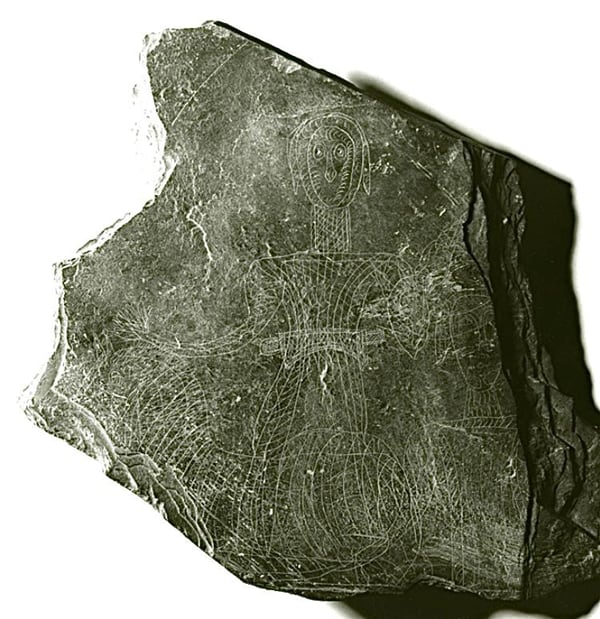Pizarra con el dibujo del guerrero alano.