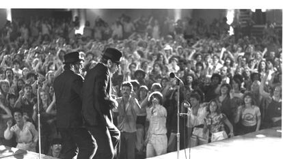 The Blues Brothers in concert at the Hollywood Palladium, in a scene from the 1980 film.