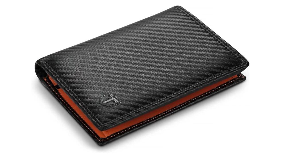 Cartera con tecnología RIFD.