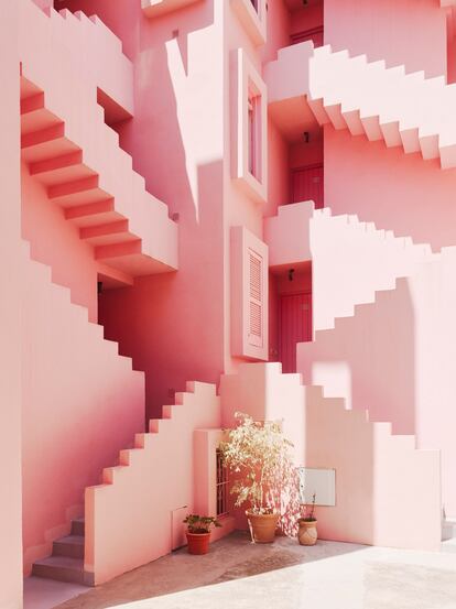 La Muralla Roja, de Ricardo Bofill, en Calpe (1973).