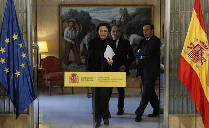 La ministra de Trabajo, Magdalena Valerio, el 26 de diciembre en la sede de su departamento.