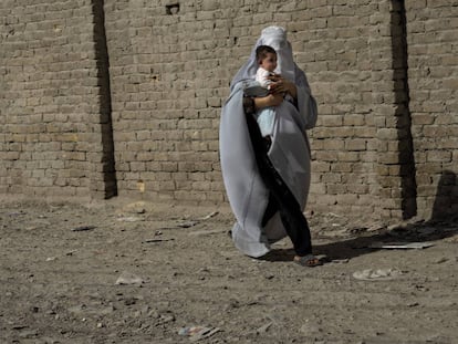 La caída de Kandahar en manos de los talibanes, en imágenes