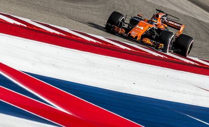 Fernando Alonso en su McLaren.