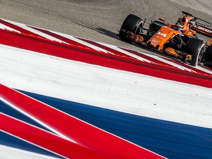 Fernando Alonso en su McLaren.