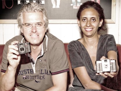 Matthias Fiegl y Sally Bibawy muestran sus LOMO LC-A +.