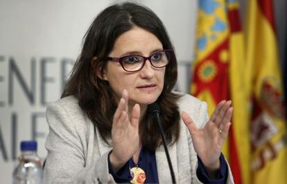 La vicepresidenta y portavoz del Gobierno valenciano, Mònica Oltra, tras el pleno de los viernes.