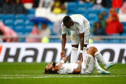 Marcelo, en el suelo, después de la caída que le dañó el cuello.