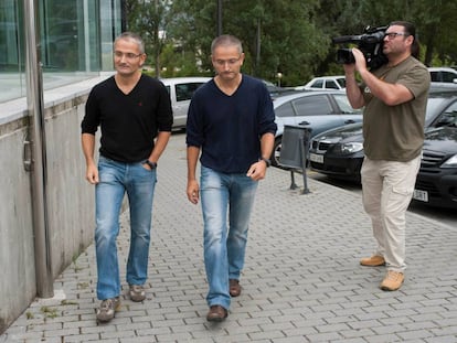 Los policías gemelos investigados en Ourense por la muerte de un compañero, en una foto de archivo.