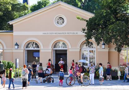 El exterior de la House of the Weimar Republic, en la Theaterplatz de Weimar. 