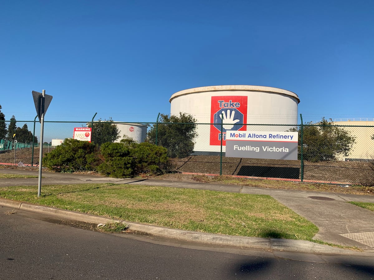 Australia estudia construir su primera refinería en seis décadas para aplacar el impacto de la guerra entre EE UU e Irán