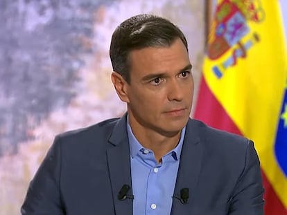 Pedro Sánchez, durante la entrevista en RTVE este martes.