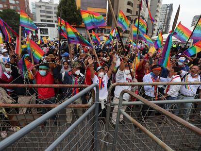 Simpatizantes de Yaku Pérez en una manifestación