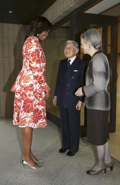 Michelle Obama, con los emperadores de Japón.