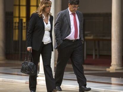 Susana Díaz y Diego Valderas, en el Parlamento en 2013.