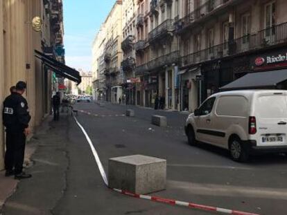 La Fiscalía francesa apunta a un paquete bomba como causa de la detonación
