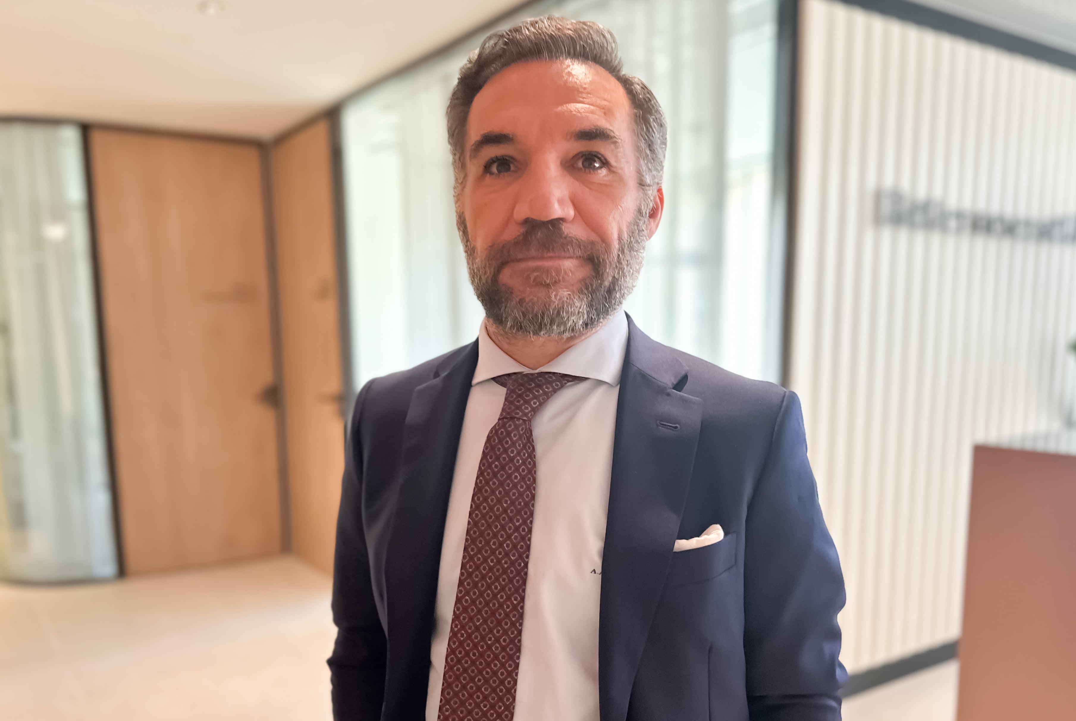 Álvaro Alonso se une a Cushman & Wakefield como socio director del área de residencial y finanzas corporativas en España. Procede de EY, donde era socio del área de estrategia y transacciones como responsable de los servicios de M&A en el sector financier