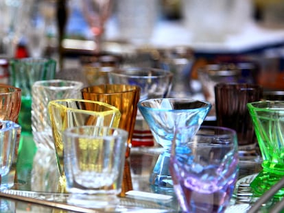 Unos vasos bonitos pueden marcar la diferencia a la hora de poner la mesa. GETTY IMAGES