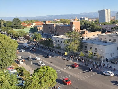 La Comunidad de Madrid privatiza los test a los profesores para la vuelta al cole 