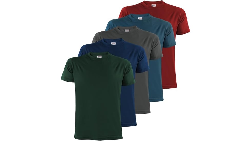 Cinco camisetas para hombre.