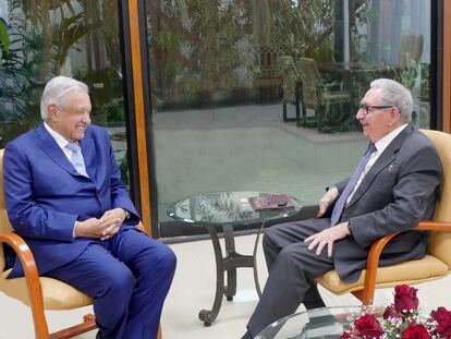 Andres Manuel Lopez Obrador y Raúl Castro Cumbre de las Américas
