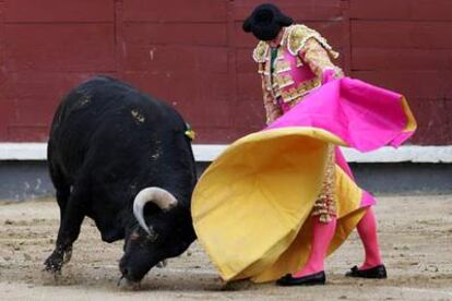 Luis Vilches, en el primero de su lote.