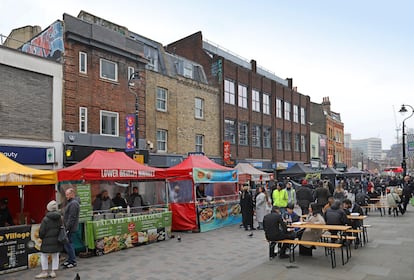 Lower Marsh, uno de los mercados de Londres cuyos inicios se remontan a principios del siglo XIX.