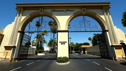 La legendaria puerta ‘Melrose’ que da entrada a los estudios de la Paramount.