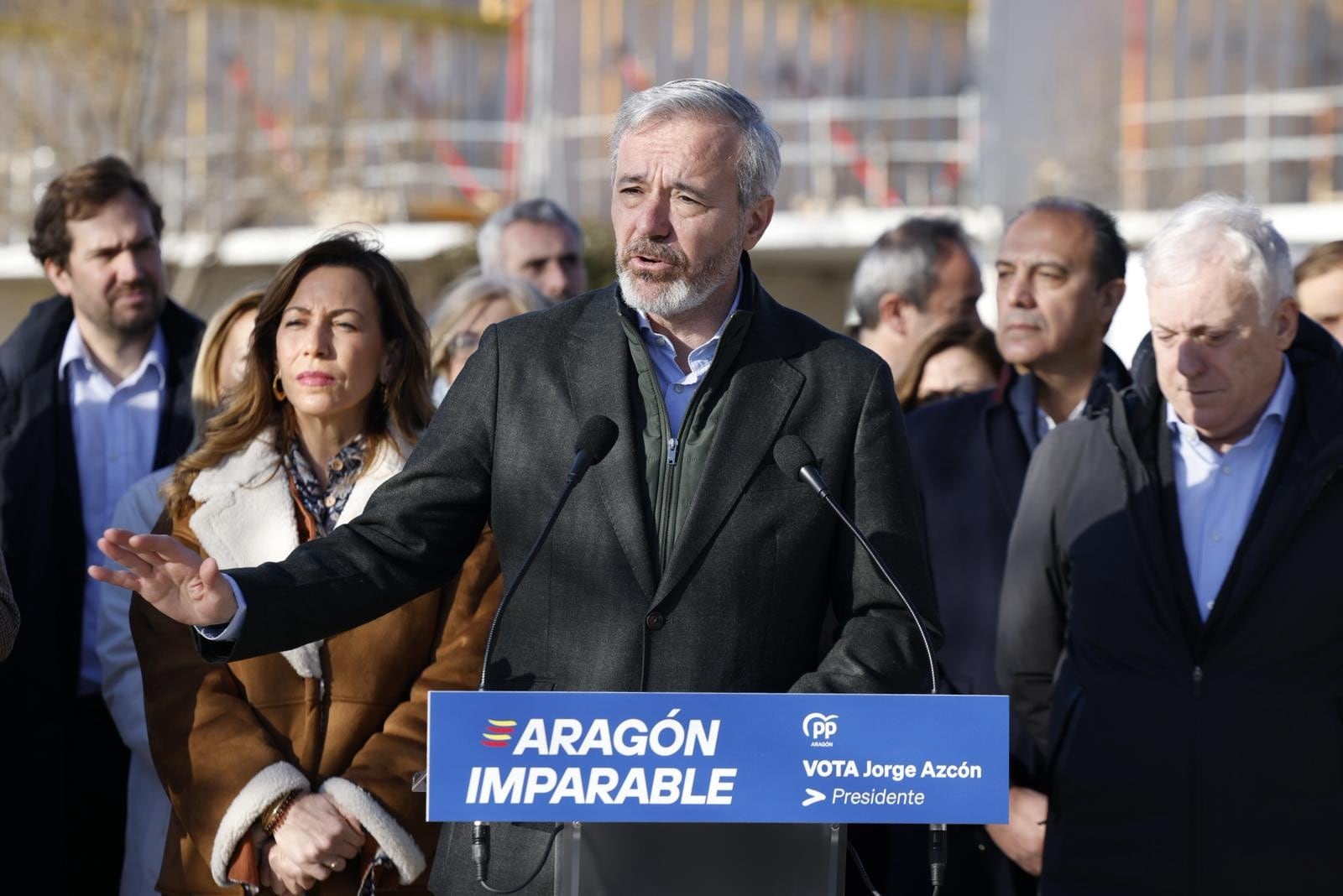 Azcón arranca la campaña aragonesa usando el accidente de Adamuz como ariete contra Puente