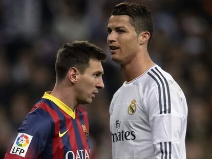 El argentino Messi (i) y Cristiano Ronaldo (d) en un encuentro de 2014.