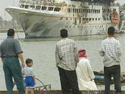 El barco de Sadam en Basora