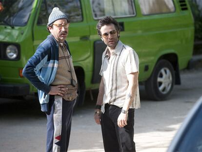Fredo y Costa, interpretados por Jorge Bosch y Gustavo Salmerón.