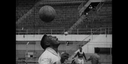 Pelé, en un instante del documental 'Pelé'.