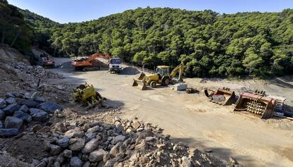 Obras en la futura urbanización en la Pedrera s’Antiga de Begur.