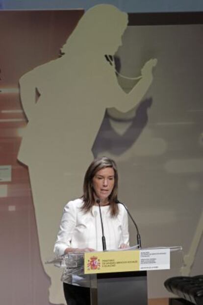 Ana Mato, un acto de celebración del Día de la Mujer celebrado en el museo Reina Sofía.