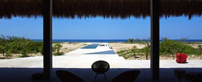 Vista a la playa desde Casa Wabi.