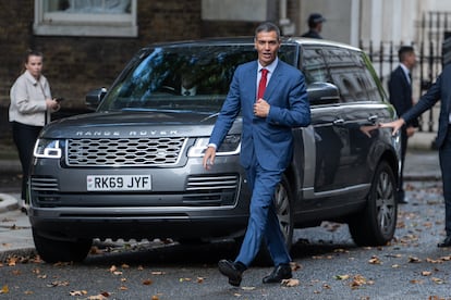 El presidente del Gobierno, Pedro Sánchez, ayer, a su llegada a residencia oficial del primer ministro británico, en Londres (Reino Unido).