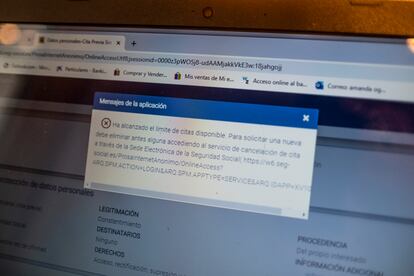 Mensaje de alerta en la web de la administración que no permite a José Antonio Padilla obtener una cita.
