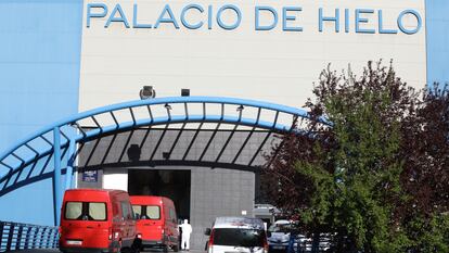 The Palacio de Hielo ice rink has been turned into a makeshift morgue.