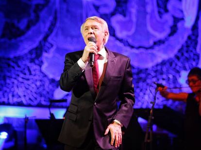 Salvatore Adamo en el concierto celebrado en el Palau de la M&uacute;sica.