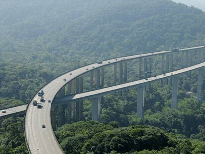 Tramo de la autopista Ecovías, una de las operadas por el grupo italiano Gavio a través de Ecorodavías.