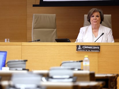 Enriqueta Chicano, este lunes en la comisión de investigación del Congreso sobre la compra de material sanitario en la pandemia.