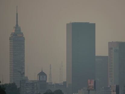 Vista panorámica del Centro Histórico de Ciudad de México la tarde del jueves 16 de mayo de 2024.